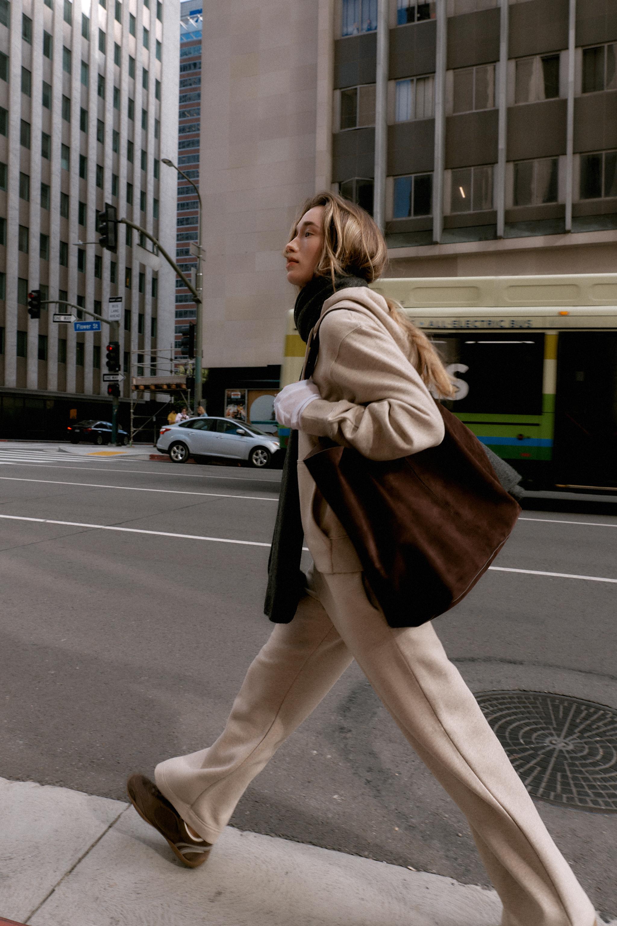 WIDE LEG FLEECE PANTS